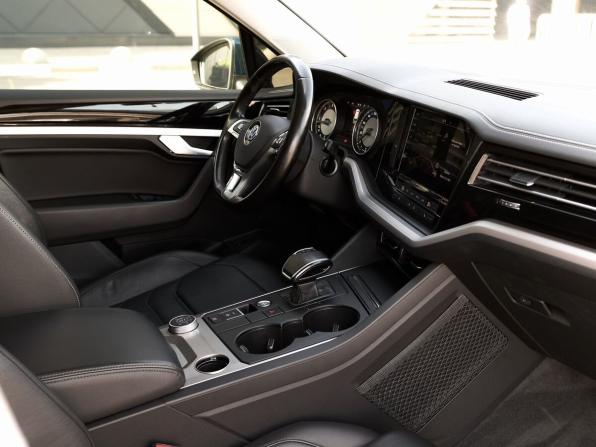 Volkswagen Touareg III с пробегом 2018 года, цена 4 278 000 рублей, 182182 км, внедорожник, Автокод Объявления