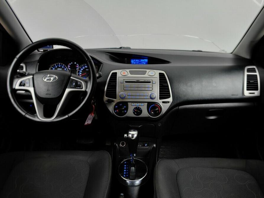 Hyundai i20 I Подольск  - изображение 12
