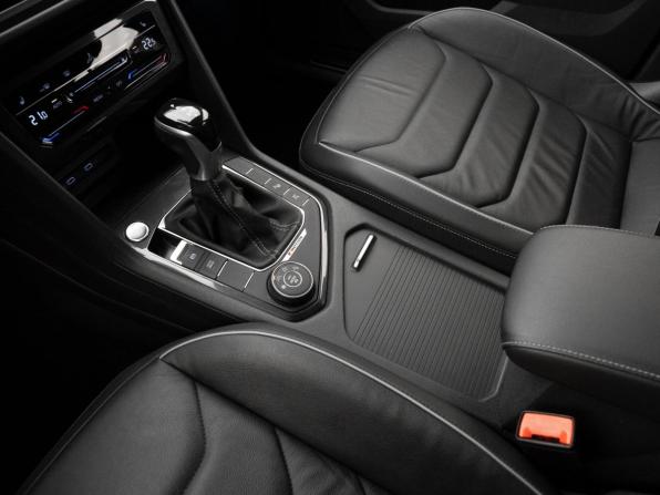 Volkswagen Tiguan II Рестайлинг с пробегом 2021 года, цена 4 140 000 рублей, 68240 км, внедорожник, Автокод Объявления