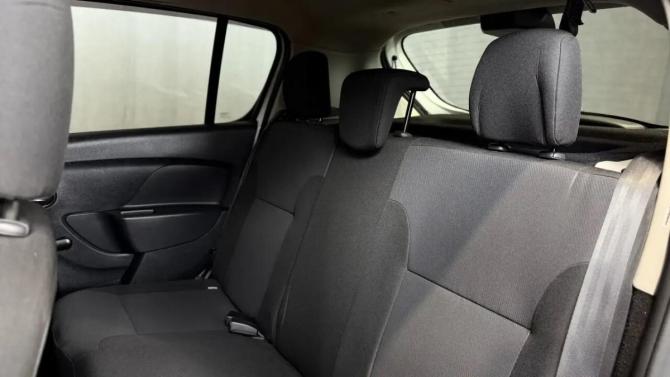 Renault Sandero II с пробегом 2018 года, цена 950 000 рублей, 115213 км, хэтчбек, Автокод Объявления