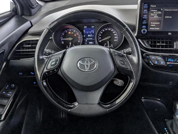 Toyota C-HR I Рестайлинг с пробегом 2021 года, цена 2 899 000 рублей, 55095 км, внедорожник, Автокод Объявления