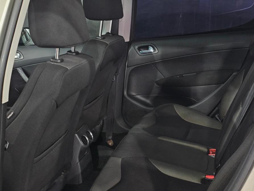 Peugeot 308 I Краснодар  - изображение 21