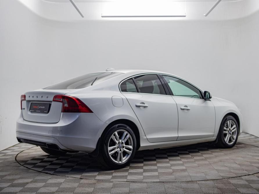 Volvo S60 II Рестайлинг Москва  - изображение 5