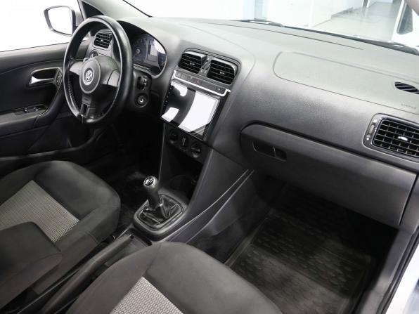 Volkswagen Polo V с пробегом 2012 года, цена 789 900 рублей, 218000 км, седан, Автокод Объявления
