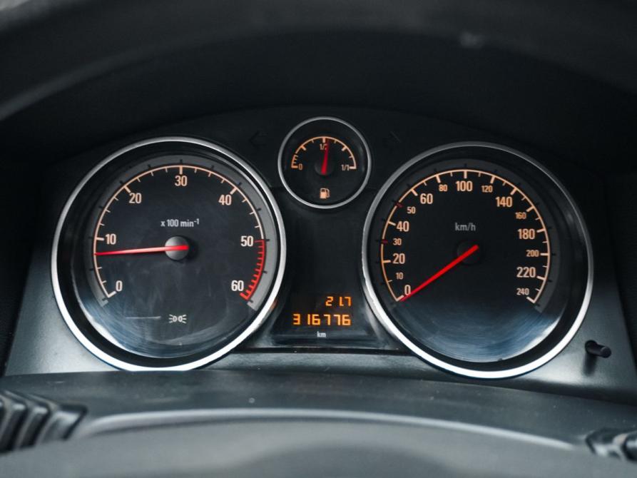 Opel Astra H Рестайлинг Ростов-на-Дону  - изображение 13