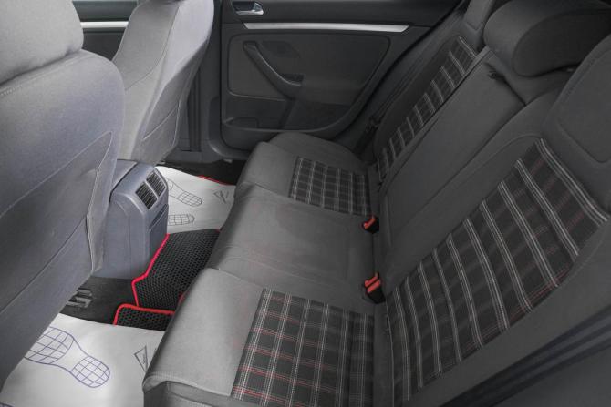 Volkswagen Golf GTI V с пробегом 2008 года, цена 929 000 рублей, 216782 км, хэтчбек, Автокод Объявления