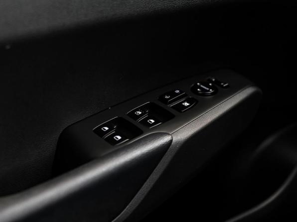 Hyundai Solaris II Рестайлинг с пробегом 2021 года, цена 1 500 000 рублей, 104570 км, седан, Автокод Объявления