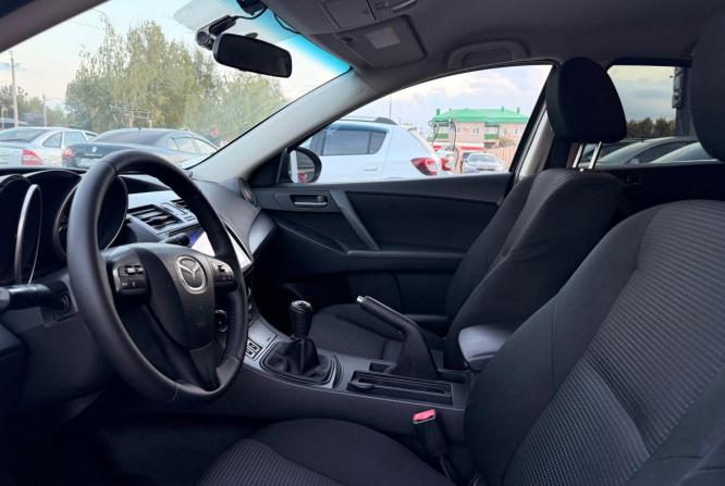 Mazda 3 II (BL) с пробегом 2011 года, цена 580 000 рублей, 374914 км, хэтчбек, Автокод Объявления