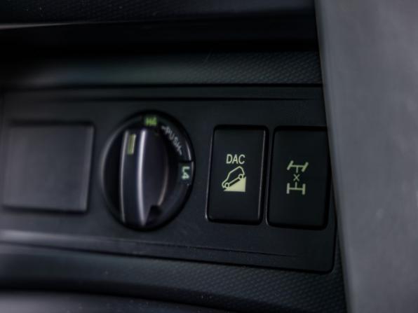 Toyota Land Cruiser Prado 150 Series с пробегом 2012 года, цена 2 198 000 рублей, 385563 км, внедорожник, Автокод Объявления