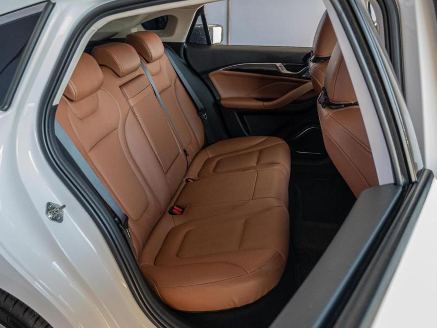 FAW Bestune B70 I Краснодар  - изображение 7