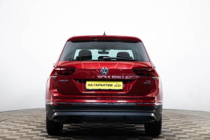 Volkswagen Tiguan II с пробегом 2017 года, цена 2 259 000 рублей, 98064 км, внедорожник, Автокод Объявления