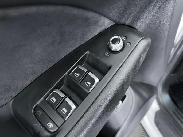 Audi Q5 I (8R) Рестайлинг с пробегом 2012 года, цена 1 888 000 рублей, 178758 км, внедорожник, Автокод Объявления
