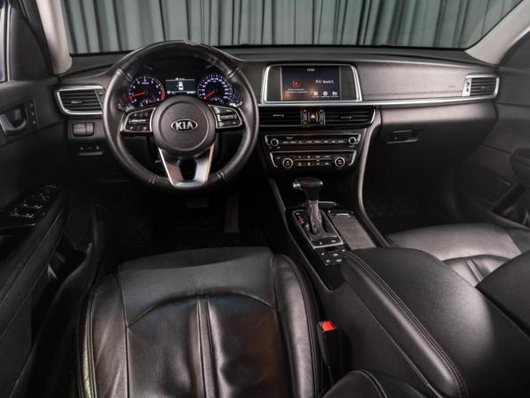 Kia Optima IV Рестайлинг с пробегом 2019 года, цена 1 549 000 рублей, 267214 км, седан, Автокод Объявления