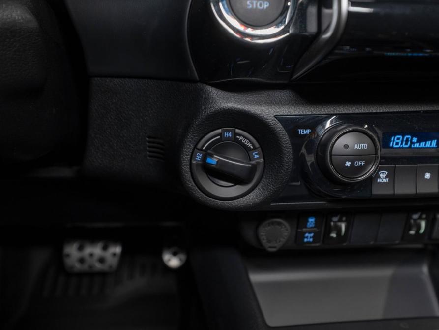 Toyota Hilux VIII Рестайлинг 2 Москва  - изображение 22