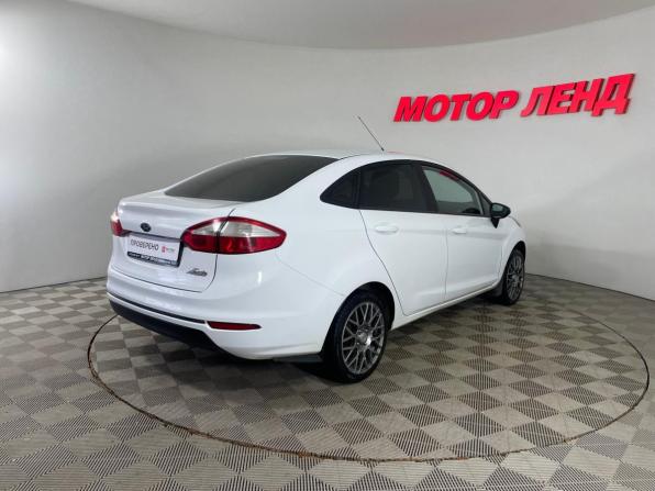 Ford Fiesta Mk6 Рестайлинг с пробегом 2015 года, цена 755 000 рублей, 162057 км, седан, Автокод Объявления