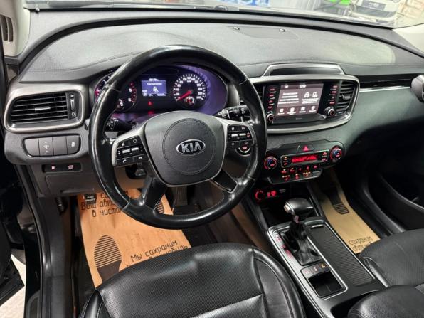 Kia Sorento III Prime Рестайлинг с пробегом 2018 года, цена 2 878 000 рублей, 106038 км, внедорожник, Автокод Объявления