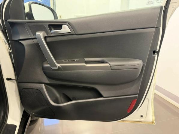 Kia Sportage IV Рестайлинг с пробегом 2021 года, цена 2 309 000 рублей, 114695 км, внедорожник, Автокод Объявления