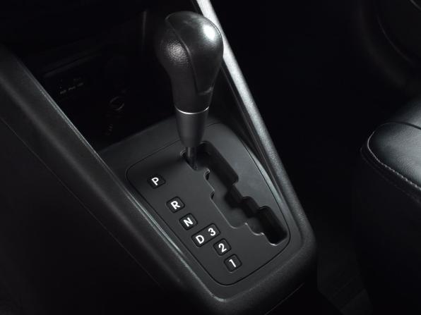 Kia Venga I Рестайлинг с пробегом 2015 года, цена 849 999 рублей, 202218 км, компактвэн, Автокод Объявления