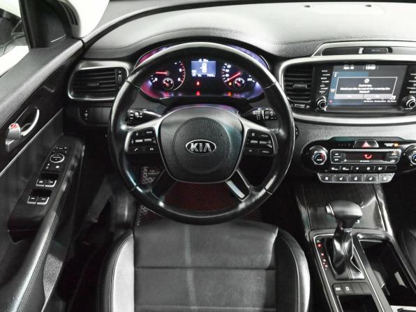 Kia Sorento III Prime Рестайлинг с пробегом 2018 года, цена 2 750 000 рублей, 77593 км, внедорожник, Автокод Объявления