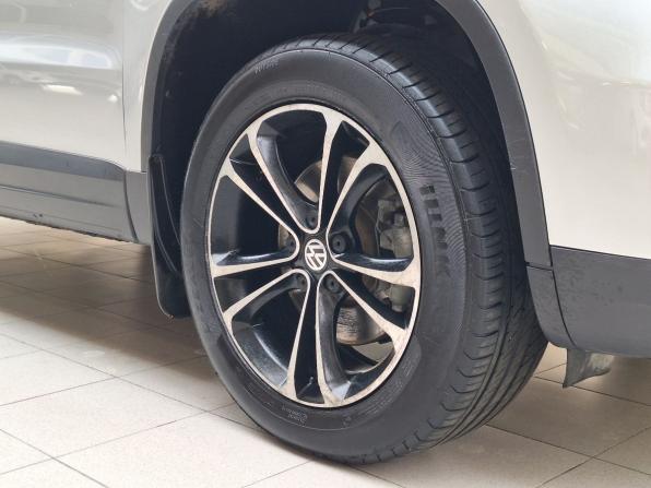 Volkswagen Tiguan I Рестайлинг с пробегом 2016 года, цена 1 500 000 рублей, 111070 км, внедорожник, Автокод Объявления