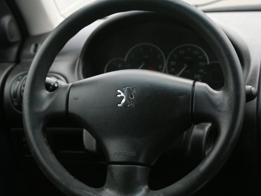 Peugeot 206 Иваново  - изображение 16