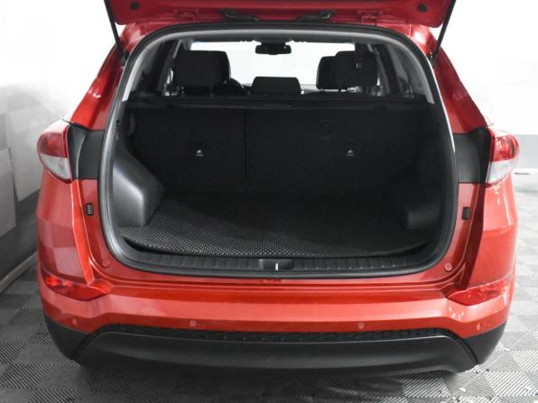 Hyundai Tucson III с пробегом 2016 года, цена 2 000 000 рублей, 127800 км, внедорожник, Автокод Объявления
