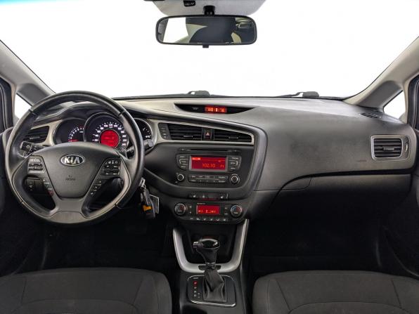 Kia Ceed II Рестайлинг с пробегом 2016 года, цена 1 300 000 рублей, 141054 км, универсал, Автокод Объявления
