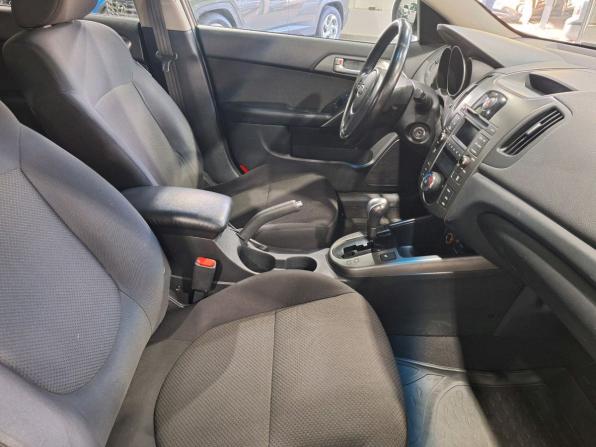 Kia Cerato II с пробегом 2010 года, цена 609 000 рублей, 160664 км, седан, Автокод Объявления