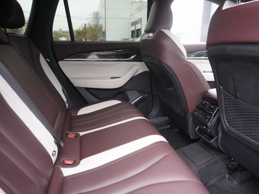 Geely Monjaro I Москва  - изображение 10