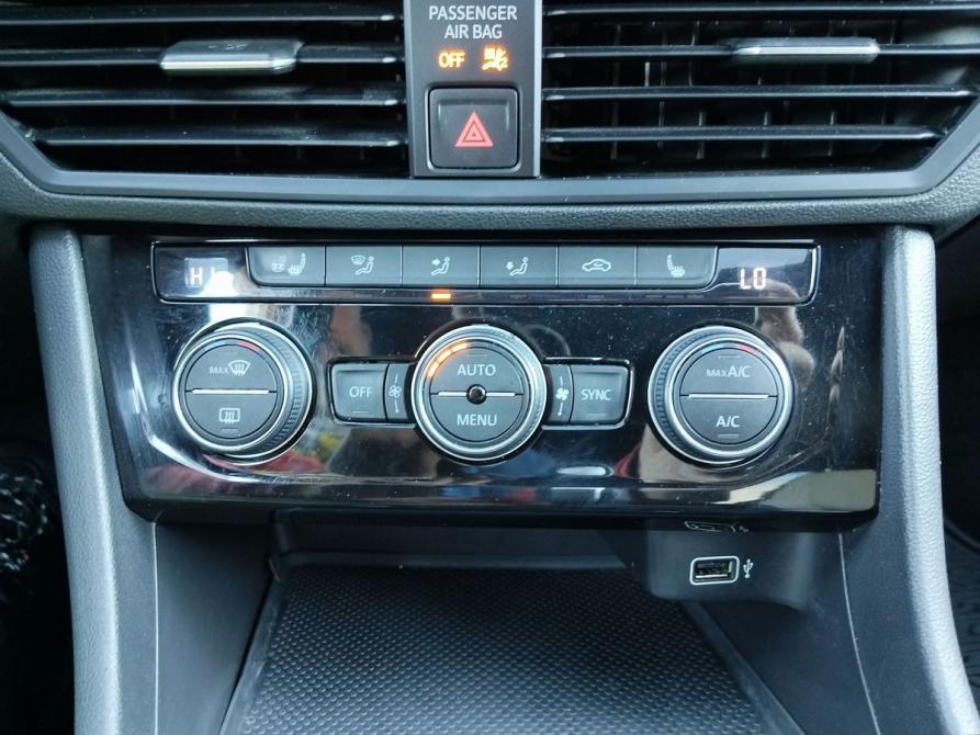Volkswagen Jetta VII Москва  - изображение 17