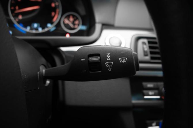 BMW 5 серии VI (F10/F11/F07) с пробегом 2011 года, цена 1 990 000 рублей, 112626 км, седан, Автокод Объявления