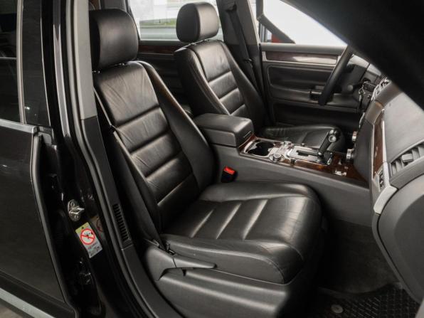 Volkswagen Touareg I Рестайлинг с пробегом 2007 года, цена 1 284 000 рублей, 230451 км, внедорожник, Автокод Объявления