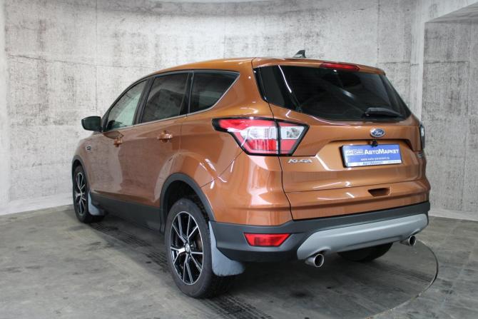 Ford Kuga II Рестайлинг с пробегом 2017 года, цена 1 695 000 рублей, 102429 км, внедорожник, Автокод Объявления