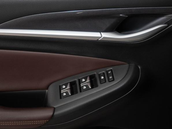 Changan Eado Plus с пробегом 2023 года, цена 1 688 000 рублей, 80000 км, седан, Автокод Объявления