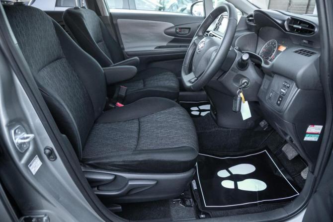 Toyota Wish II с пробегом 2010 года, цена 1 045 000 рублей, 228000 км, минивэн, Автокод Объявления
