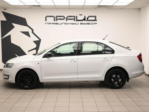 Skoda Rapid I с пробегом 2016 года, цена 930 000 рублей, 121090 км, лифтбек, Автокод Объявления