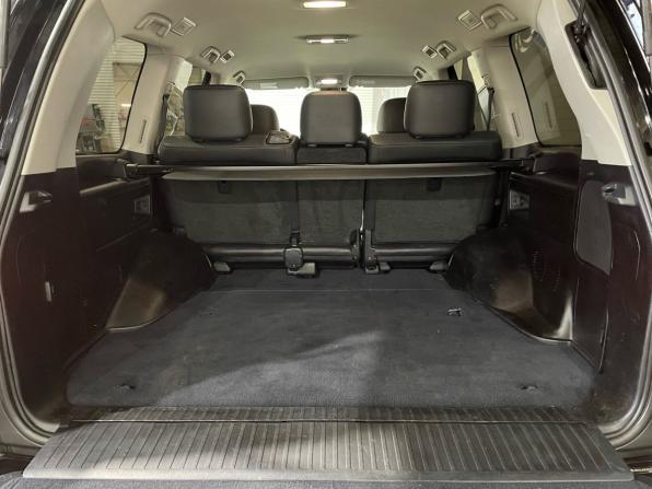Toyota Land Cruiser 200 Series Рестайлинг 2 с пробегом 2016 года, цена 3 850 000 рублей, 450000 км, внедорожник, Автокод Объявления