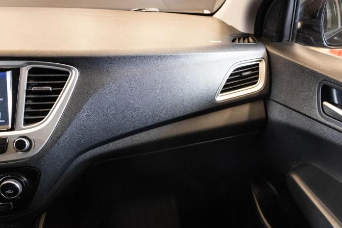 Hyundai Solaris II с пробегом 2019 года, цена 1 200 000 рублей, 204638 км, седан, Автокод Объявления