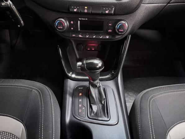 Kia Ceed II с пробегом 2013 года, цена 999 000 рублей, 136066 км, хэтчбек, Автокод Объявления
