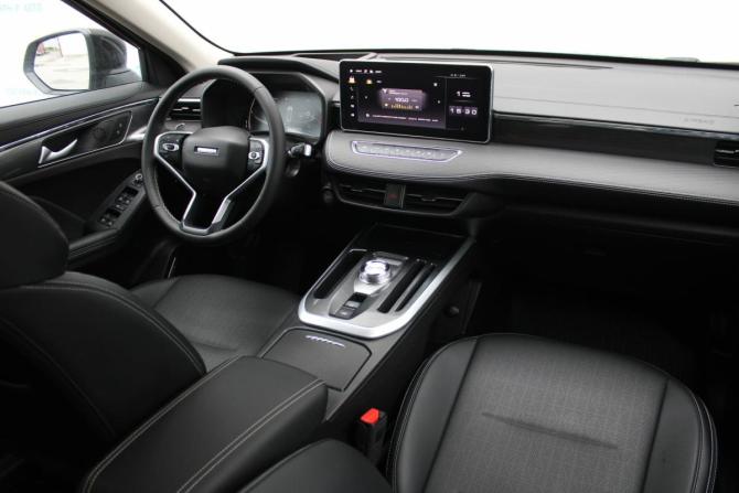 Haval Jolion I Рестайлинг с пробегом 2024 года, цена 2 090 000 рублей, 34000 км, внедорожник, Автокод Объявления