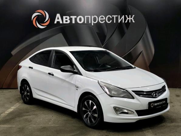 Hyundai Solaris I Рестайлинг с пробегом 2016 года, цена 982 000 рублей, 100142 км, седан, Автокод Объявления