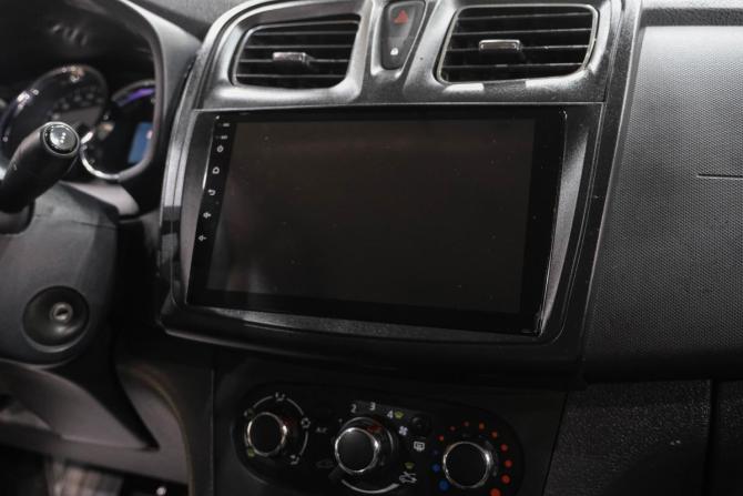 Renault Logan II с пробегом 2016 года, цена 659 000 рублей, 152000 км, седан, Автокод Объявления
