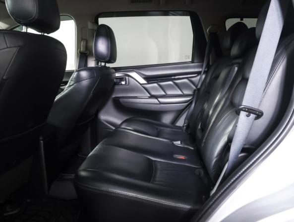 Mitsubishi Pajero Sport III с пробегом 2018 года, цена 2 329 000 рублей, 296284 км, внедорожник, Автокод Объявления