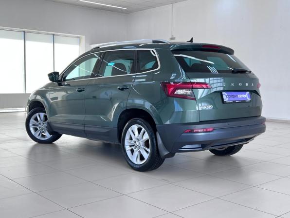 Skoda Karoq I с пробегом 2020 года, цена 2 380 000 рублей, 113168 км, внедорожник, Автокод Объявления