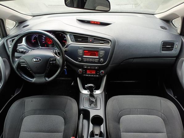 Kia Ceed II Рестайлинг с пробегом 2018 года, цена 1 299 000 рублей, 82659 км, универсал, Автокод Объявления