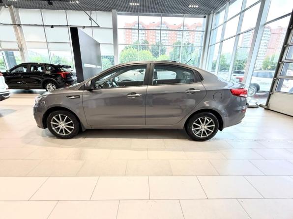Kia Rio III Рестайлинг с пробегом 2015 года, цена 767 200 рублей, 152550 км, седан, Автокод Объявления