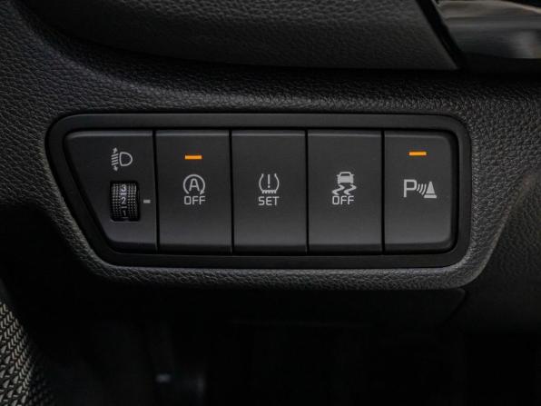 Kia Seltos I Рестайлинг с пробегом 2024 года, цена 2 550 000 рублей, 11202 км, внедорожник, Автокод Объявления