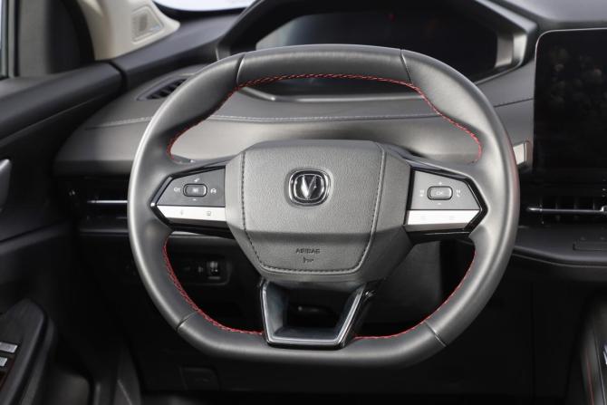 Changan UNI-S (CS55 Plus) с пробегом 2024 года, цена 2 419 000 рублей, 6225 км, внедорожник, Автокод Объявления