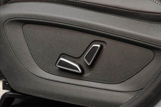Changan CS55 Plus II Рестайлинг с пробегом 2024 года, цена 2 429 000 рублей, 7300 км, внедорожник, Автокод Объявления