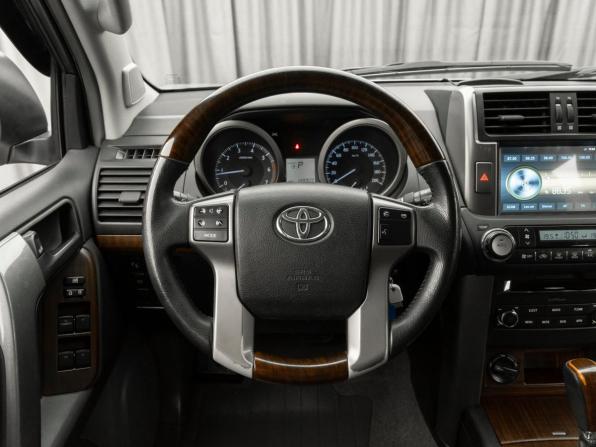 Toyota Land Cruiser Prado 150 Series с пробегом 2013 года, цена 2 990 000 рублей, 149789 км, внедорожник, Автокод Объявления
